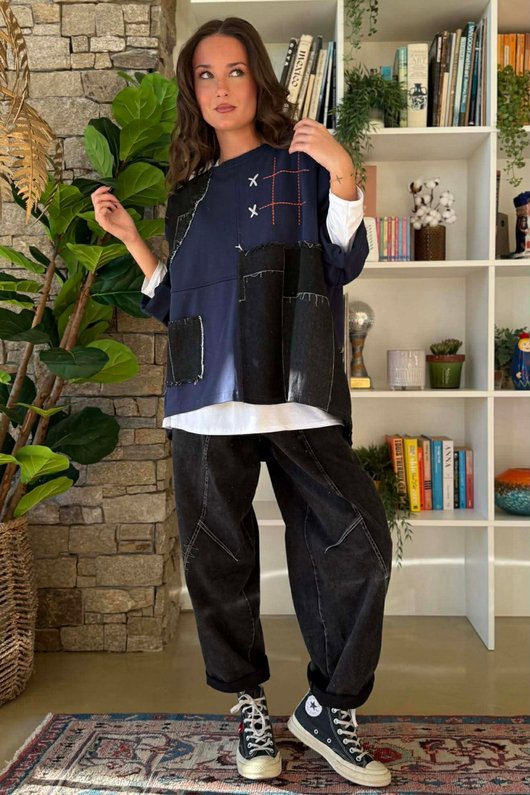 Duran Panel Grid Applique Sweatshirt Navy